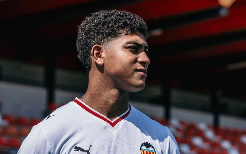 -comunicado-oficial---romn-davis-el-valenciacf-incorpora-al-juvenil-venezolano-que-se-inte-593e12.jpg