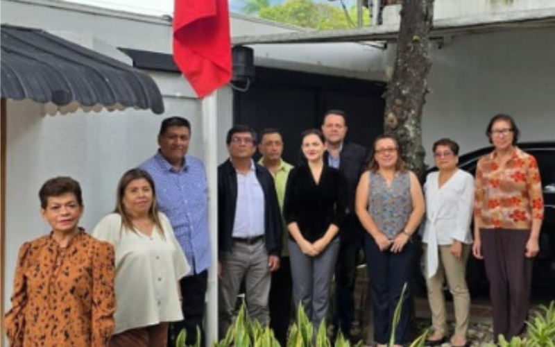 1464595-consulado-del-peru-en-caracas-retoma-formalmente-sus-funciones-de-asistencia-a-la-comunidad-peruana-3592c4.png