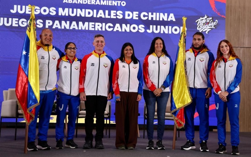 1753816677331-0278d7.jpg