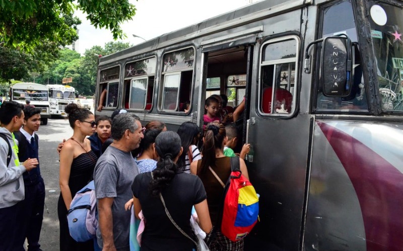 20170922-transporte-punlico_luis-miguel-caceres-25-159feb.jpg