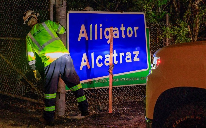 304aallligatoralcatraz02-new-ppp-4ed131.jpg