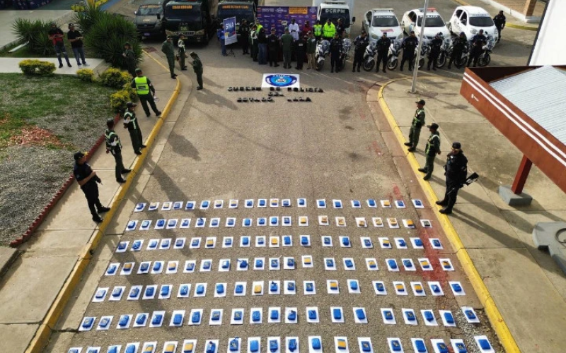 4drogarlara.jpg-302658.png