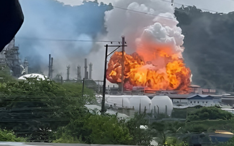 Incendio en la Refinería de Esmeralda, Ecuador