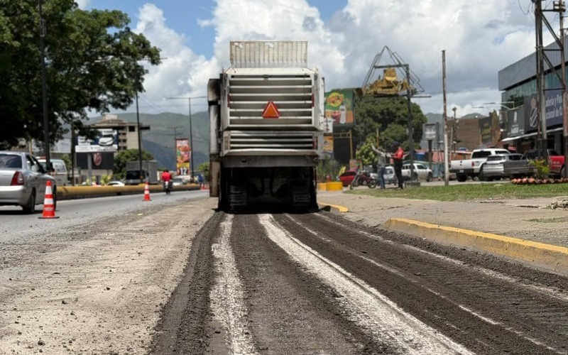 _-los-trabajos-no-se-detienen_nos-encontramos-realizando-labores-de-escarificacin-en-la-car-d4824b.jpg