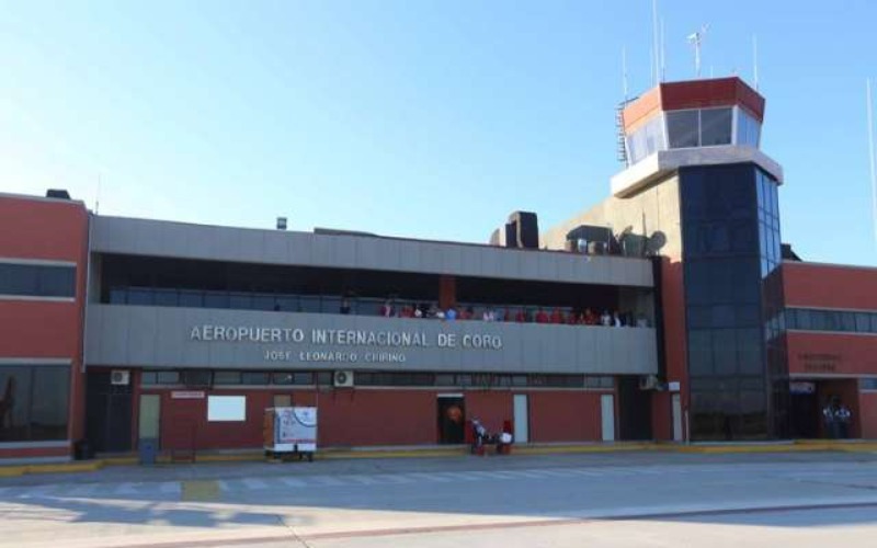 aeropuerto-internacional-de-coro-2012-fdf865.jpg