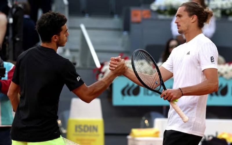 alexander-zverev-dio-una-respuesta-insolita-cuando-le-preguntaron-por-su-derrota-ante-francisco-cerundolo-afp-5fnnvm5iwnehriv3skzt353hye-e26b32.jpg