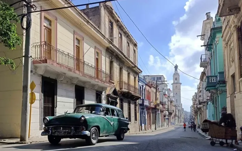 ame2560-cuba-crisis-61182e.webp