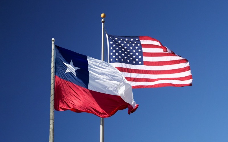 bandera-de-chile-y-eeuu_montaje-rod-85094a.jpg