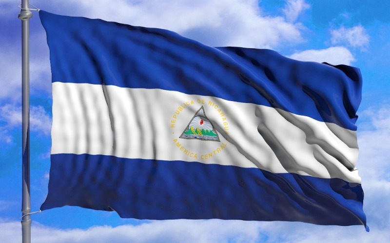 bandera-nicaragua-fb-1a414f.jpg