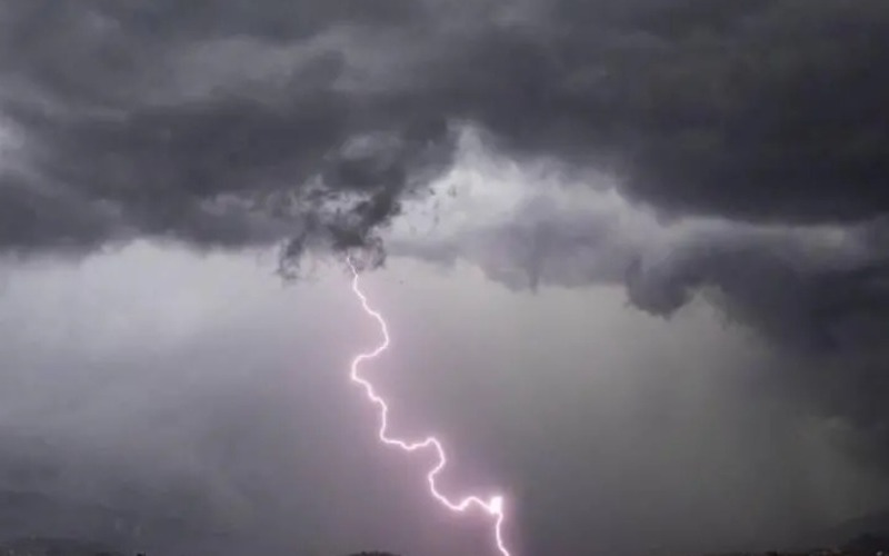 blluvia-sobre-medellin-45403772-2024_47110457_20250204181722-12c471.jpg