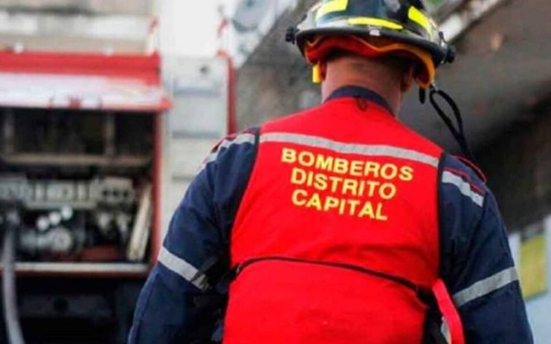 bomberos-de-caracas-se-mantienen-monitoreando-las-precipitacioes-en-la-capital-100977-1-1068x601-2728f8.jpg