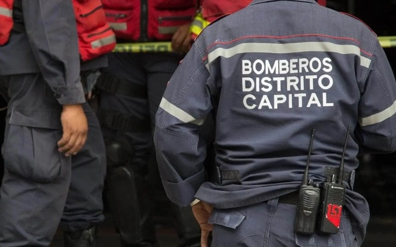 bomberos-distrito-capital-angeliana-escalona-185ac7.jpg