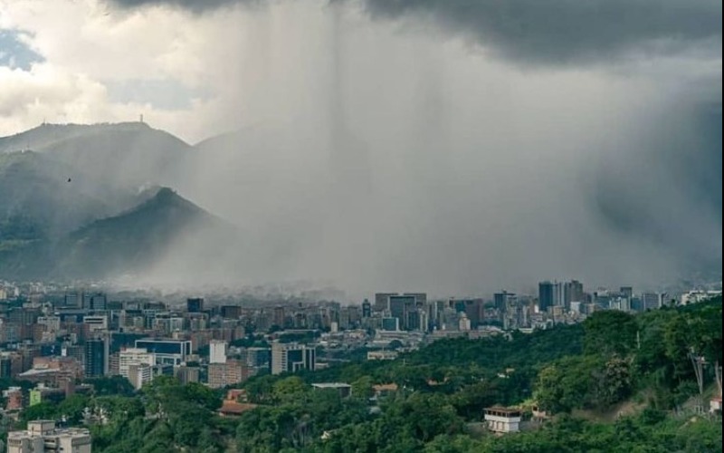 caracas-lluvia-8eb092.jpg