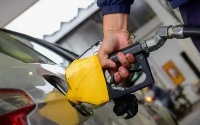 cargando-combustible-28-03-2026-1024x436-98732f.jpg