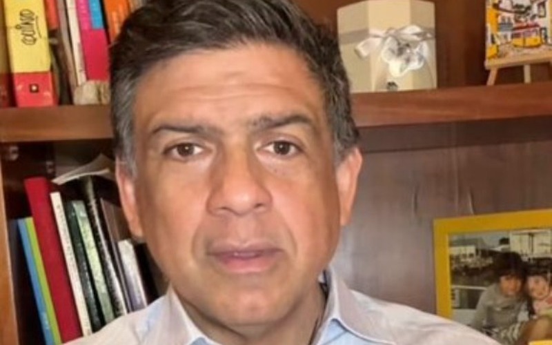 carlos-ocariz-e62f66.jpg