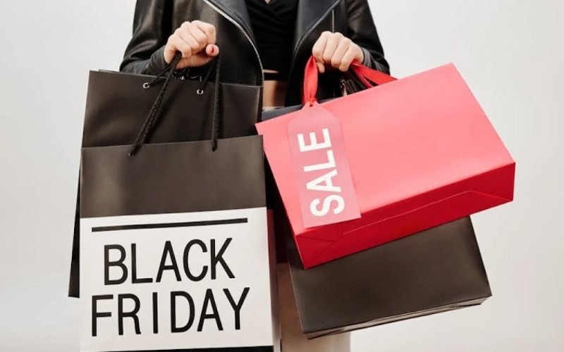 cuales-son-origenes-del-black-friday-social-897324.jpg
