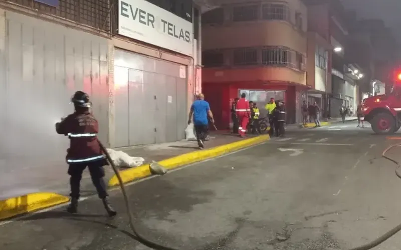 cuerpo-de-bomberos-de-caracas.-en-el-municipio-libertador-parroquia-candelariaesquinas-de-mand-d182e5.webp