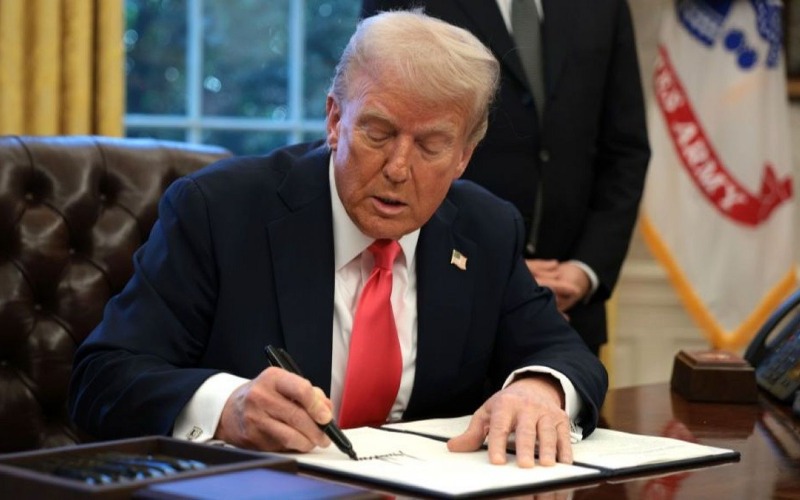 Trump reafirma que a países sin acuerdo les impondrá en agosto aranceles del 15 al 50 %