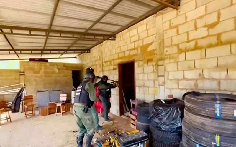 desmantelado-centro-de-comunicaciones-del-narcotrafico-en-los-jobitos-de-los-puertos-de-altagracia-t-79944a.jpg