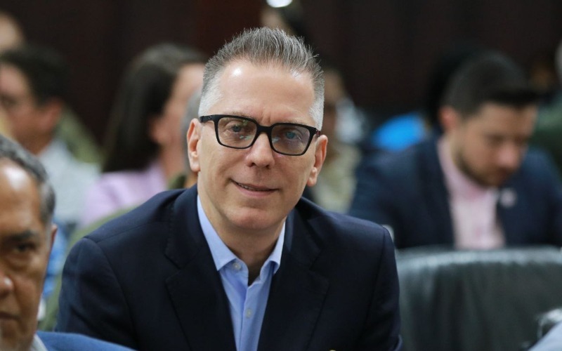 diputado-orlando-camacho-asegura-que-economia-venezolana-crecera-dos-digitos-en-2025-20250105202900-a684cf.jpg