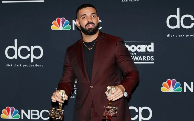 drake-4fbfa8.jpg