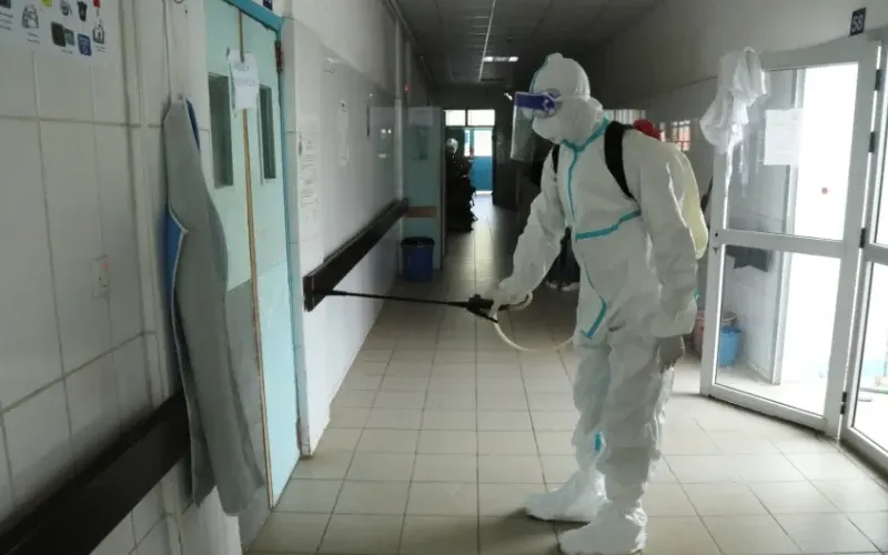ebola-costa-marfil.jpg_-85ac6c.webp