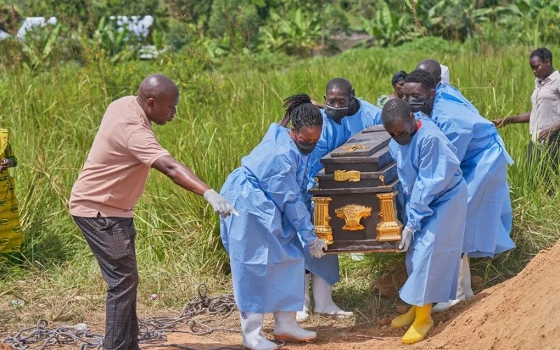 ebola-muertos-b77d37.jpg