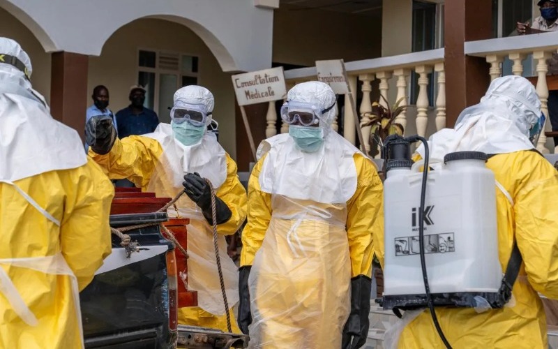 ebola6_version1780219225547.jpg_1441719708-3b2b42.jpg