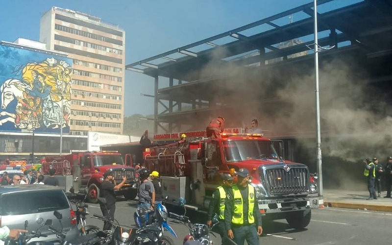 el-cuerpo-de-policia-nacional-bolivariana-a-traves-del-servicio-de-transito-informa-a-la-ciuda-99777e.jpg
