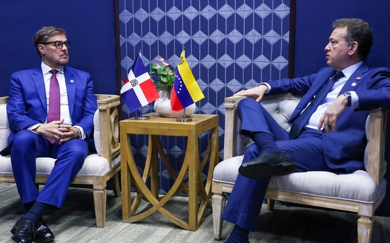 en-el-marco-del-41.-perodo-de-sesiones-de-la-cepal-en-santiago-de-los-caballeros-fuimos-reci-1-94258e.jpg