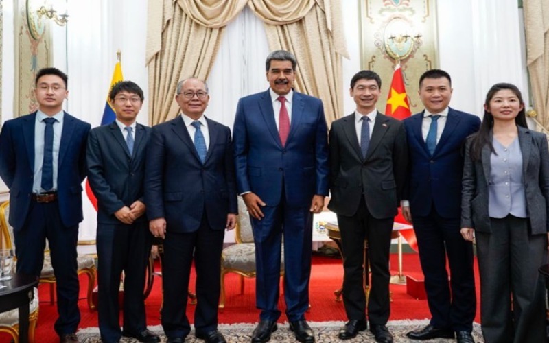 enviado-especial-qiu-xiaoqi-se-despide-y-reafirma-lazos-estrategicos-con-venezuela-b11fbd.jpg