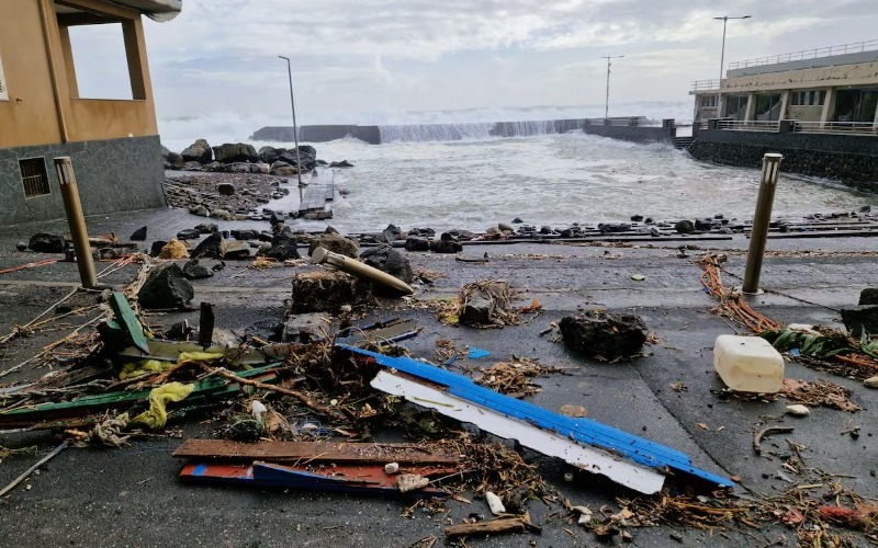 evacuaciones-y-escuelas-cerradas-en-el-sur-de-italia-por-el-fuerte-temporal-qcg4ozeaabckdfzf6jba2o5wsu-2e55fa.jpg