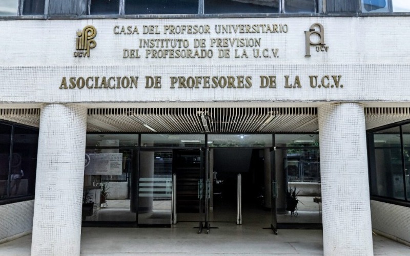 fachada-apucv-1080x640-3a8255.jpeg