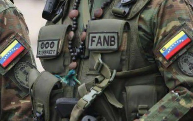 fanb-1.jpg-e34386.jpg