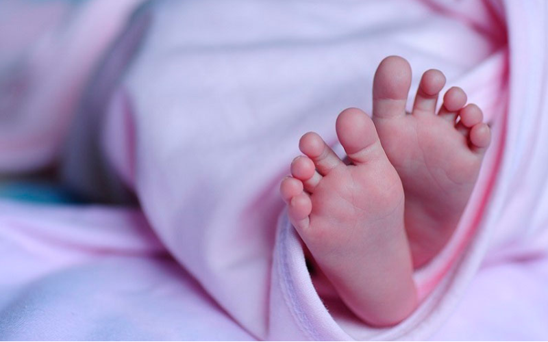 foto-pies-bebe-ideas-lista-de-nacimiento-0048a7.png