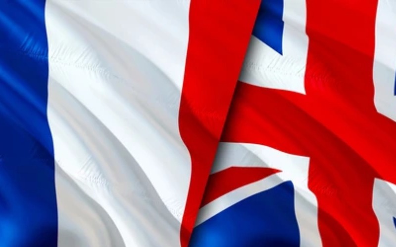 france-united-kingdom-flags-3d-260nw-1757469398-cadb3f.jpg