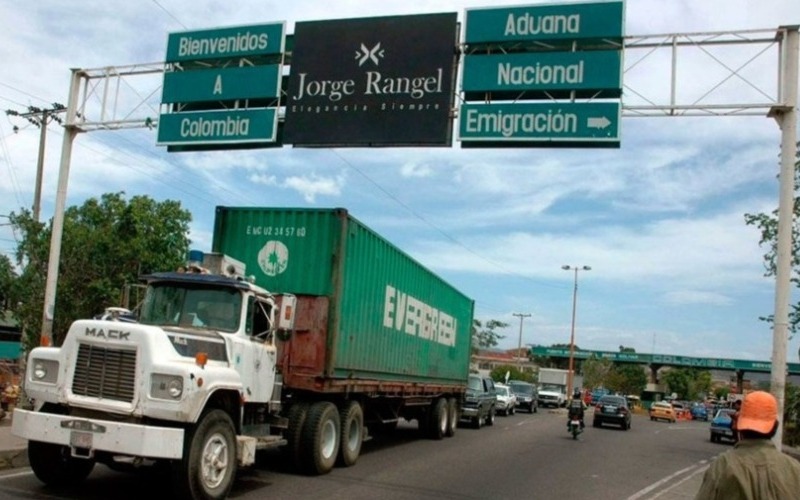 frontera-de-colombia-con-venezuela-46524-31d464.jpeg