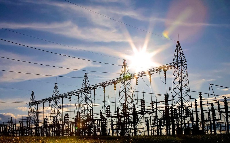 generacion-suministro-electricidad-cambio-poltica-energtica-torres-electricas-6db6ab.jpg