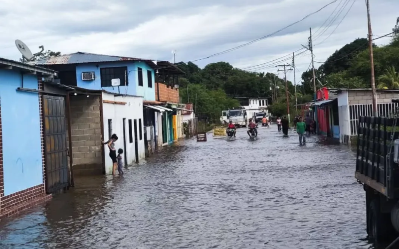 gobernador-de-amazonas-alerto-crecida-del-rio-orinoco-87a5ce.png