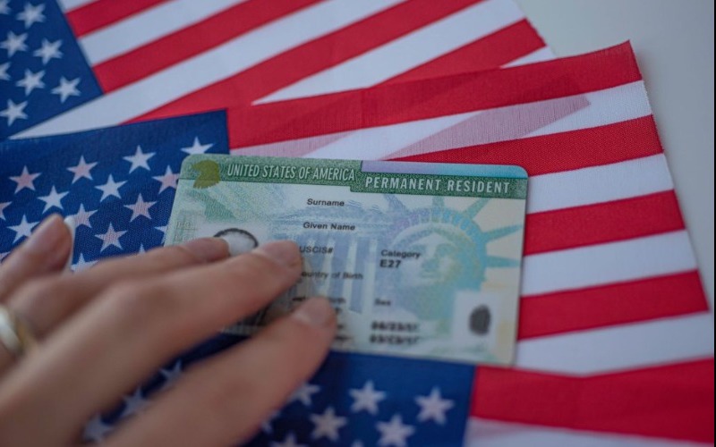 greencard-1024x684-ce3350.jpg