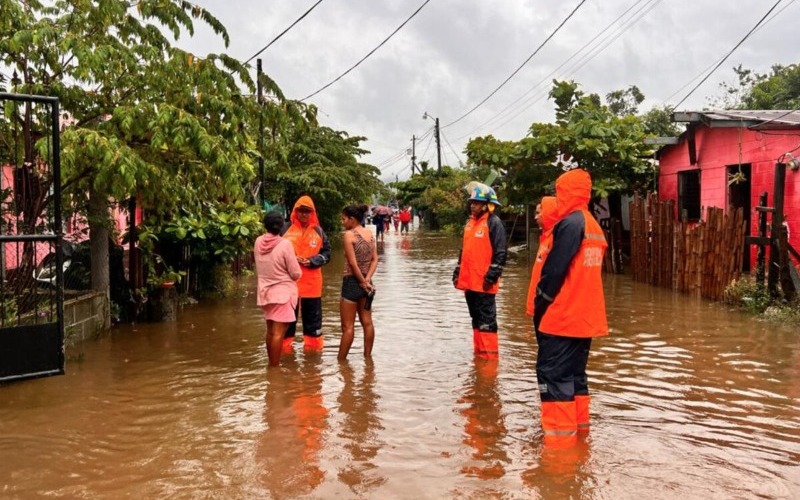 honduras-74514c.jpg