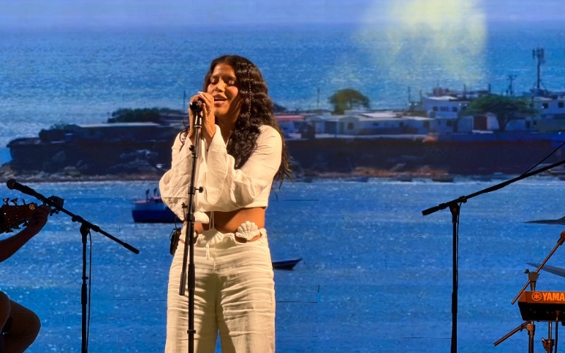 Jeszi resalta la riqueza cultural del país con su EP