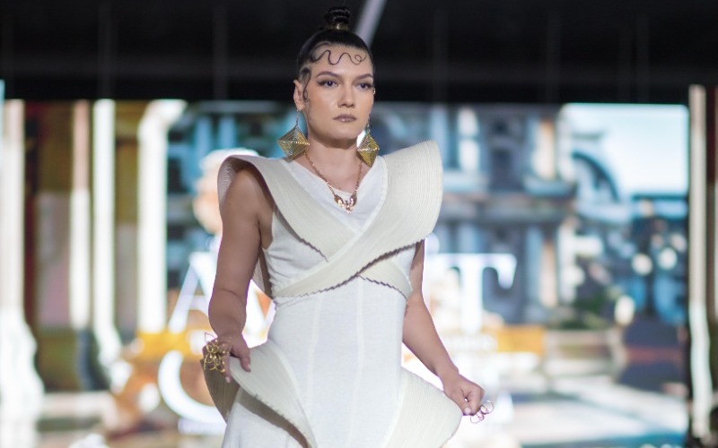 Venezolana Patricia de León desfiló en Philadelphia Fashion Week
