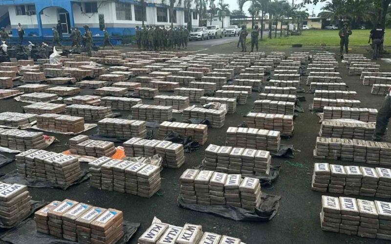 incautan-cargamento-de-coca-en-ecuador-d508a9.jpg