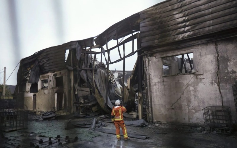 incendio-industrial-ad2f3b.jpg