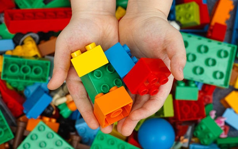 Figuras de Lego pueden ser "anti-LGBTI+", según el Museo de la Ciencia de Londres