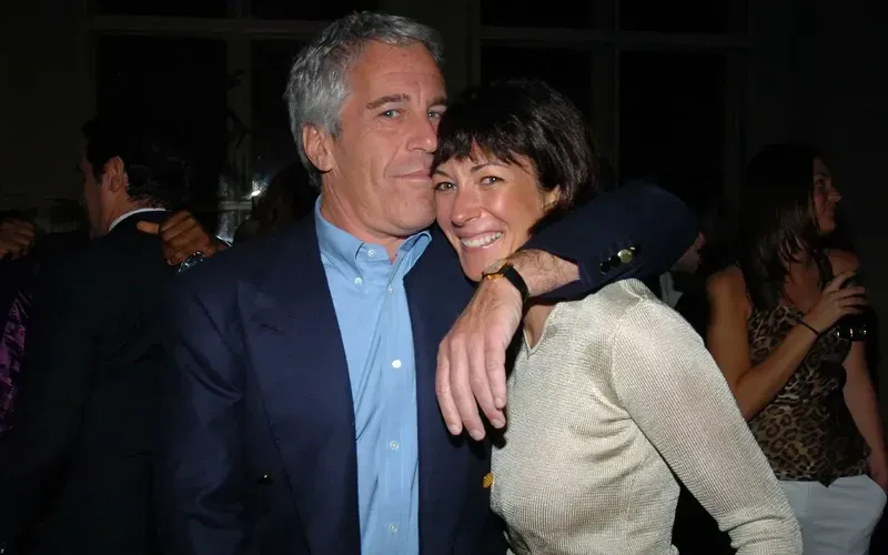 jeffrey-epstein-ghislaine-maxwell-ad3d59.webp