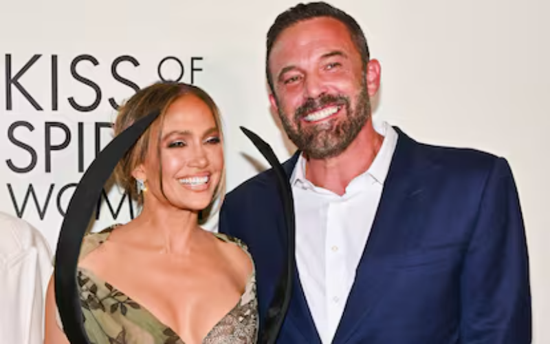 jennifer-lpez-y-ben-affleck-1ceae8.avif
