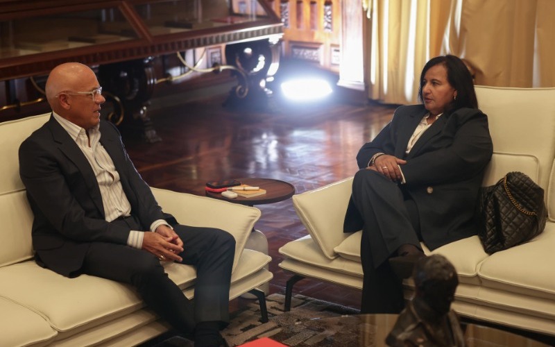 jorge-rodriguez-y-dinorah-figuera-1ecafb.jpg
