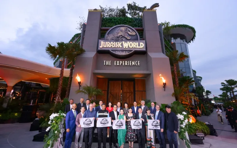 jurassic-world-en-bangkok-129b0c.png